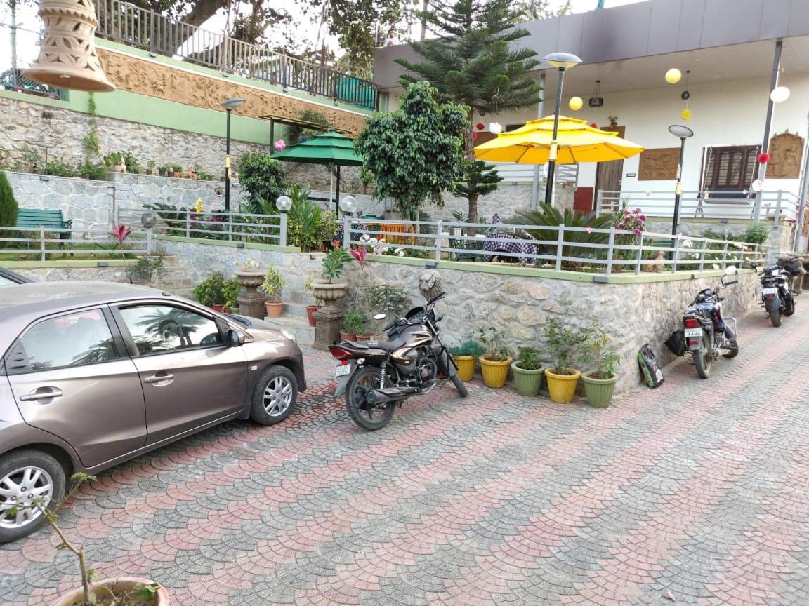 Hari Niwas - A Boutique Garden Resort Mount Abu Buitenkant foto